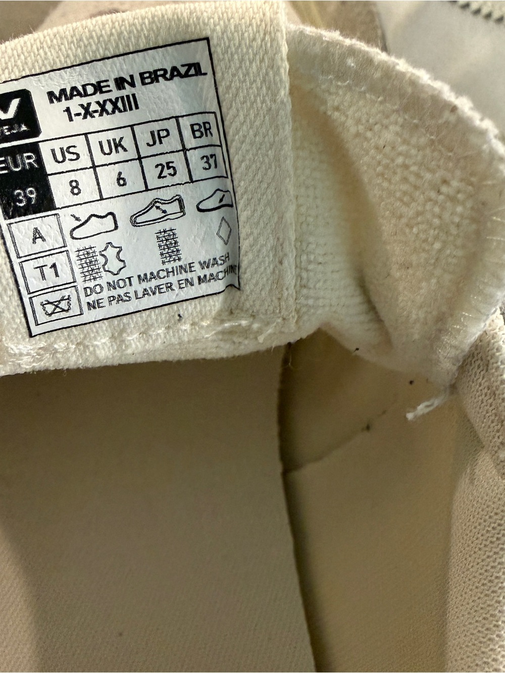 Veja Volley Canvas Sneakers in White Size 8 - Picture 5 of 5